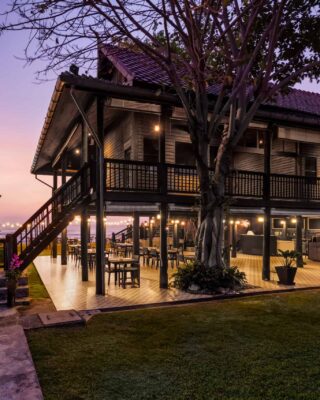 How to Plan the Perfect Anniversary Dinner in Hua Hin - Hero Image