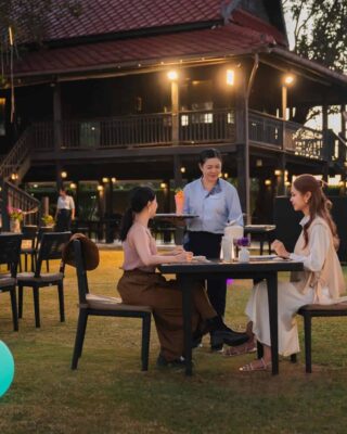 The Best Restaurant to Convince My Boss: Why Baan Dum Oceanfront Seafood Wins Every Time - Hero Image